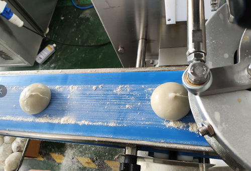 Últimas soluções da empresa sobre Cliente da Malásia alcança uma revolução na produção de mochi com nosso equipamento